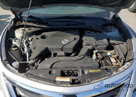 2013 Nissan Altima 2.5 from USA, damaged, VIN 1N4AL3AP9DC915870